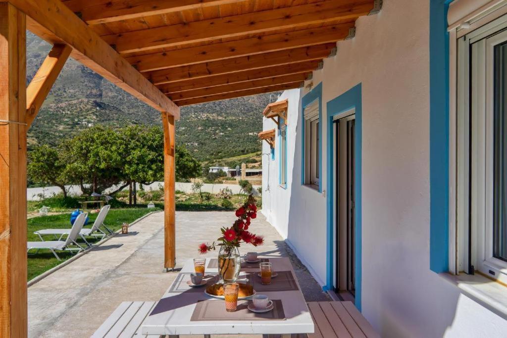 Villa George Sea View With Pool - Triopetra Esterno foto