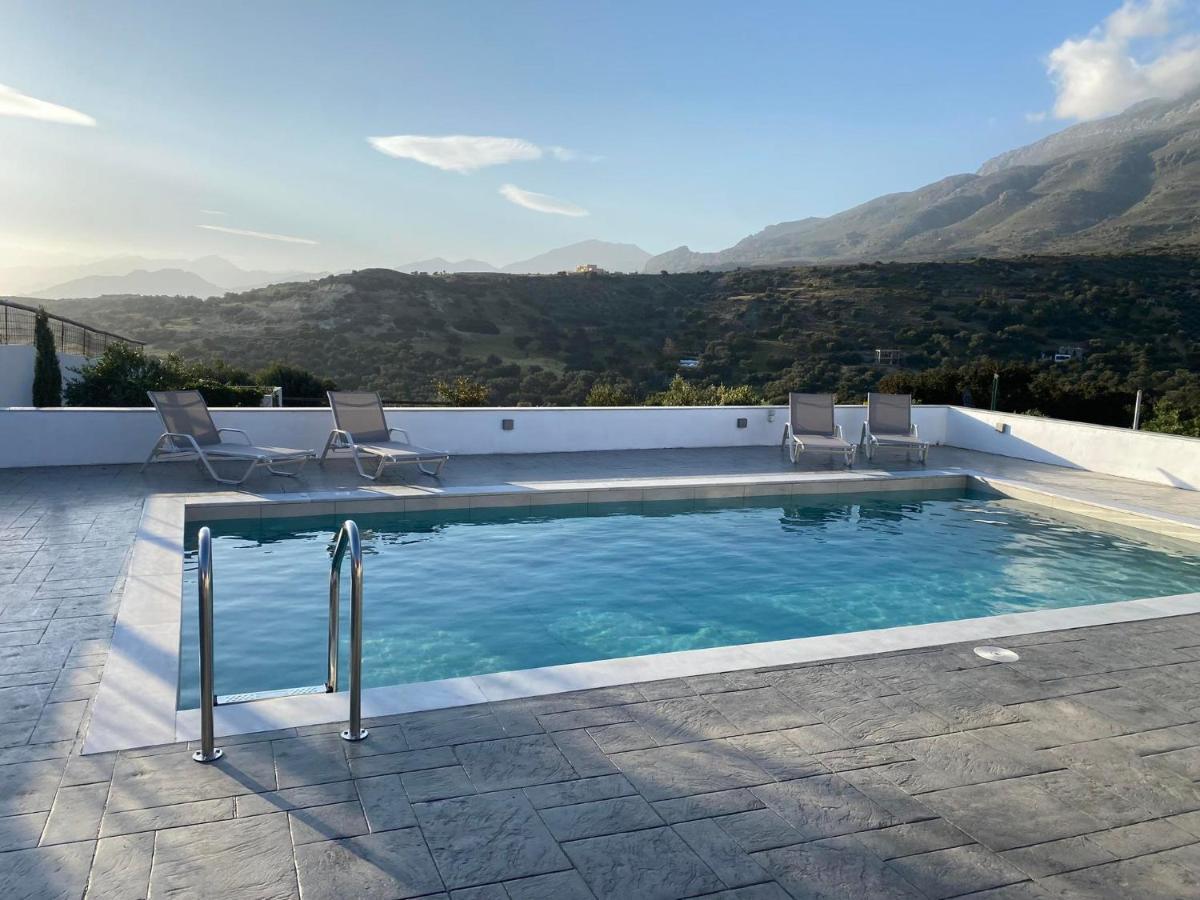 Villa George Sea View With Pool - Triopetra Esterno foto