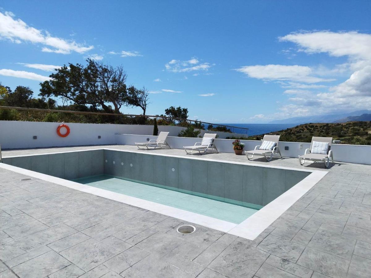 Villa George Sea View With Pool - Triopetra Esterno foto