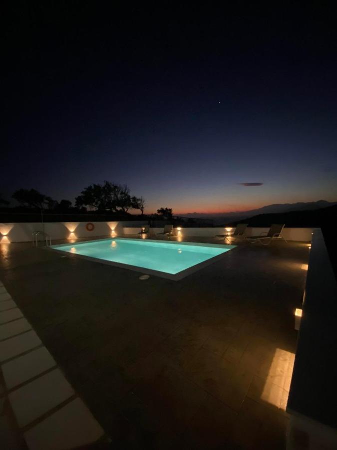 Villa George Sea View With Pool - Triopetra Esterno foto
